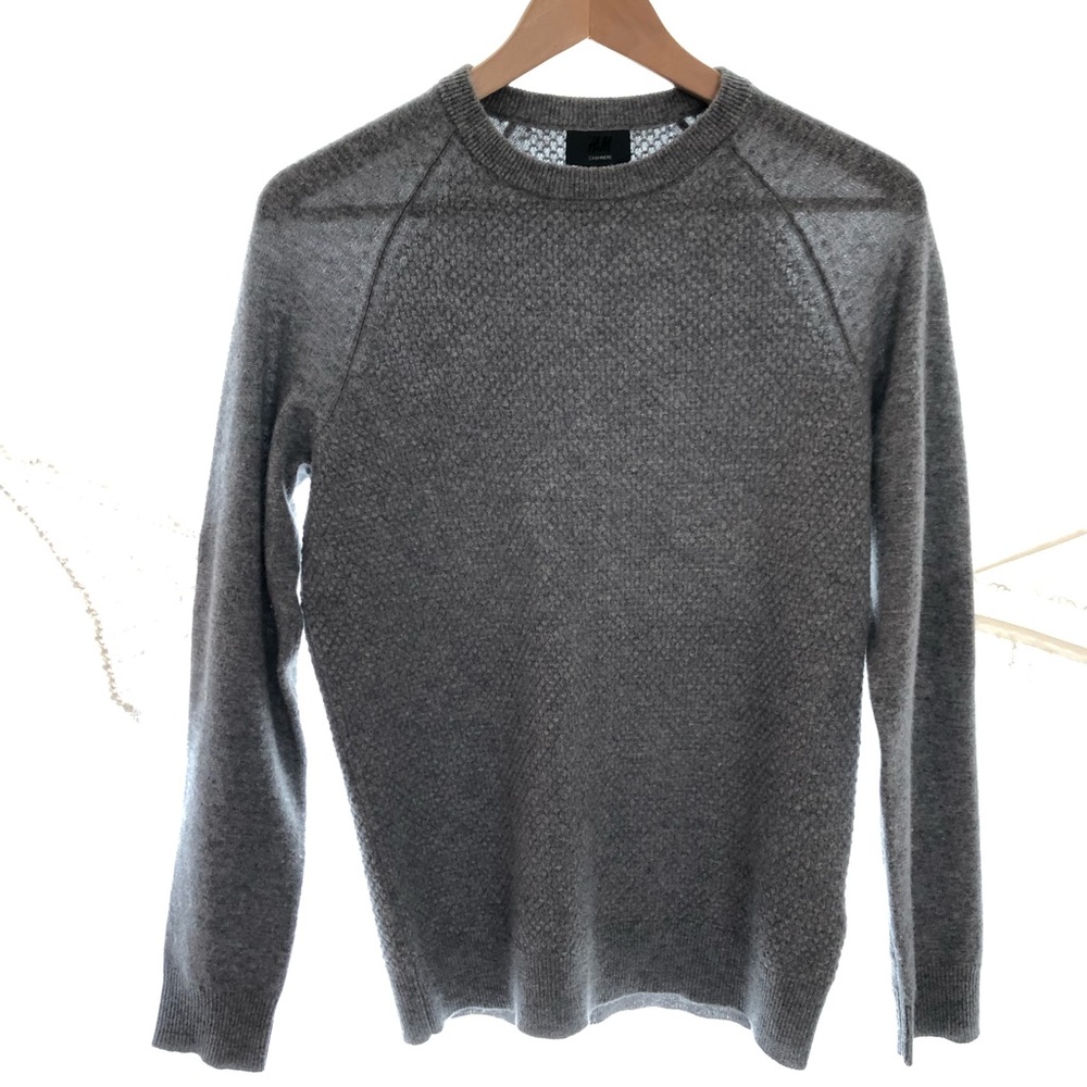 100% cashmere sweater
